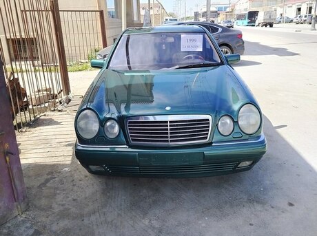Mercedes E 240 1999