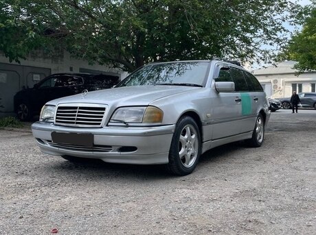 Mercedes C 220 d 2000