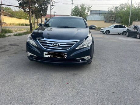 Hyundai Sonata 2012