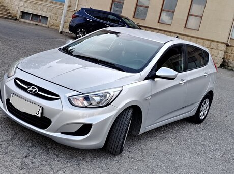 Hyundai Accent 2014