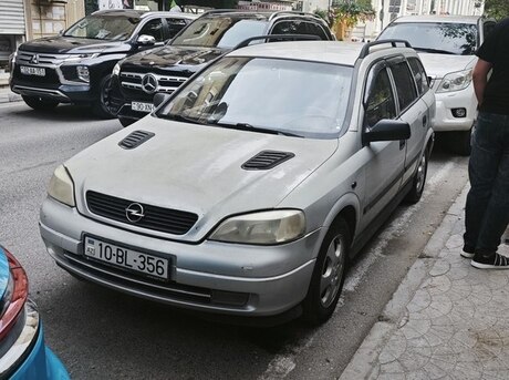 Opel Astra 2000