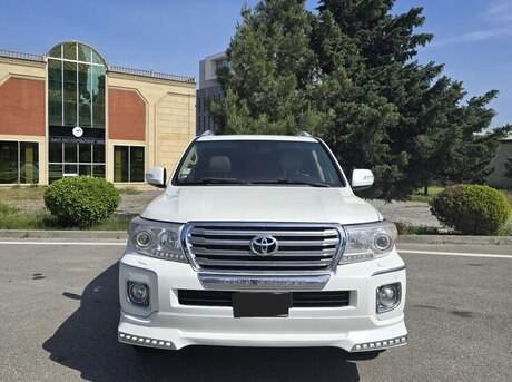 Toyota Land Cruiser 2010