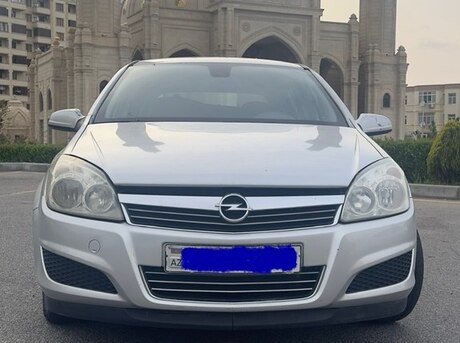 Opel Astra 2008