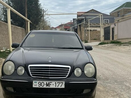 Mercedes E 270 2001
