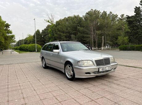 Mercedes C 220 d 2000