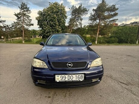 Opel Astra 1998