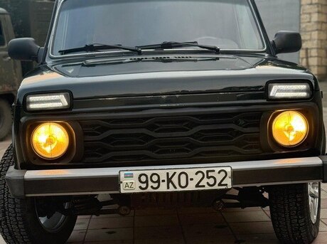 LADA (VAZ) Niva 2013