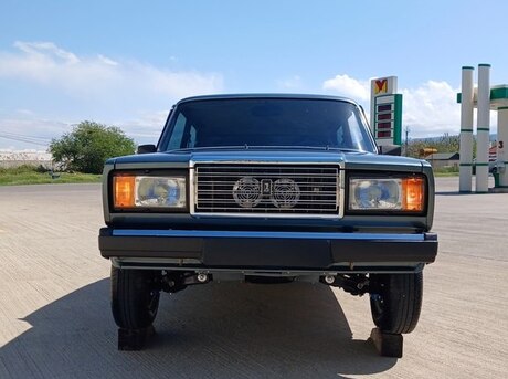 LADA (VAZ) 2107 2010