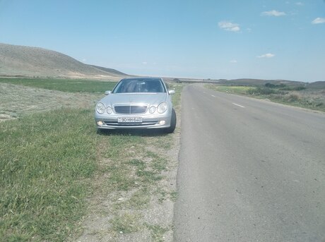 Mercedes E 350 2005