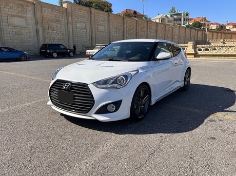 Hyundai Veloster 2013