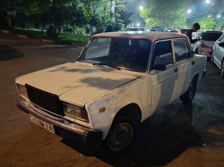 LADA (VAZ) 2107 2003