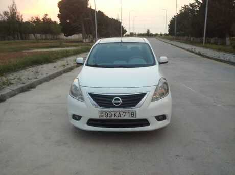 Nissan Sunny 2012