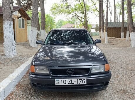 Opel Astra 1995