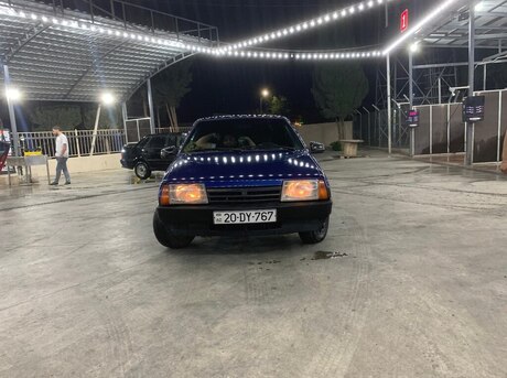 LADA (VAZ) 21099 2003