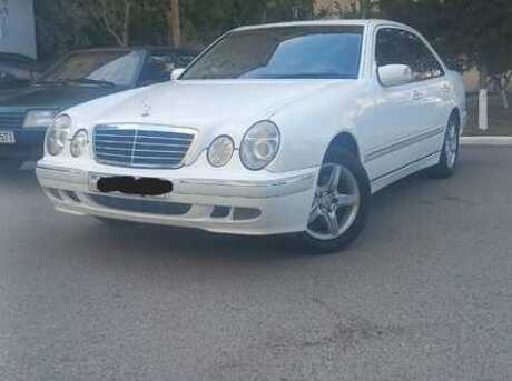 Mercedes E 240 2000