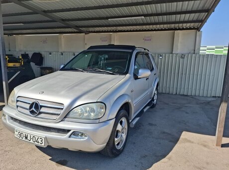 Mercedes ML 270 4MATIC 2001