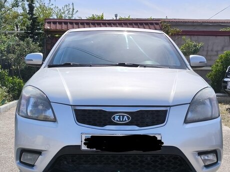 Kia Pride 2009