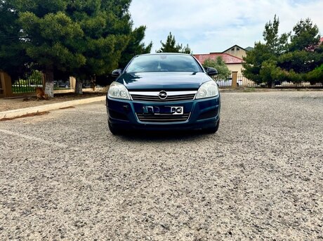 Opel Astra 2007