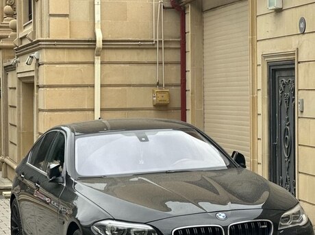 BMW 523