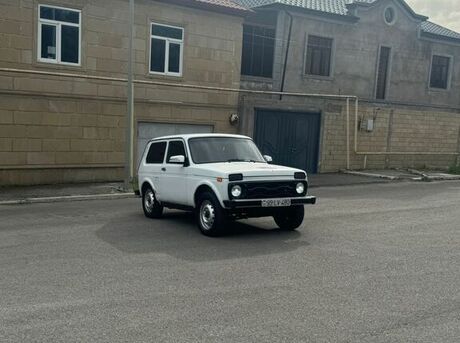 LADA (VAZ) Niva 2006