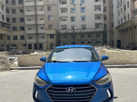 Hyundai Elantra 2017