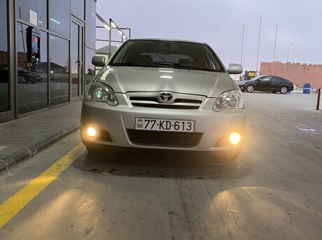 Toyota Corolla 2005