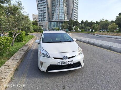 Toyota Prius 2012
