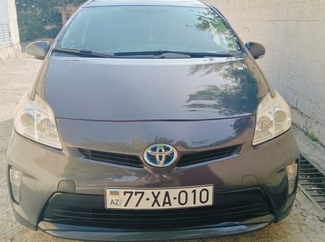 Toyota Prius 2014