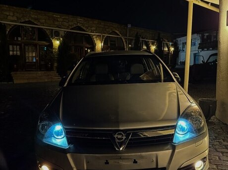 Opel Astra 2005