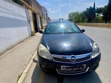 Opel Astra 2008