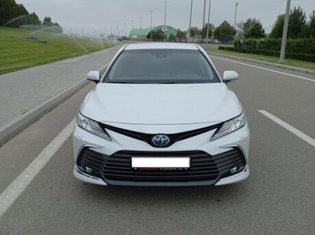 Toyota Camry 2023