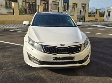 Kia K5 2011