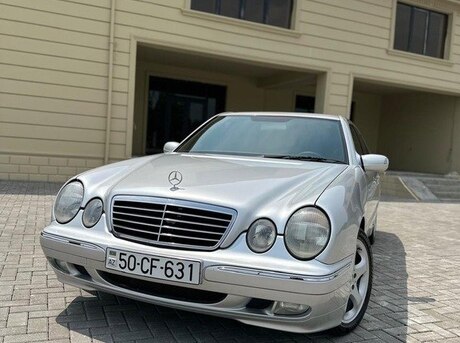 Mercedes E 240 2000