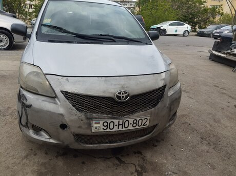 Toyota Yaris 2008