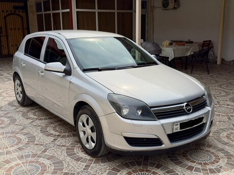 Opel Astra 2007