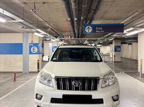 Toyota Land Cruiser Prado 2012