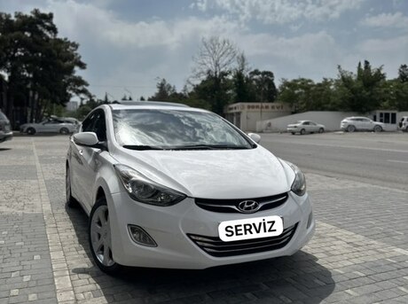 Hyundai Elantra 2013