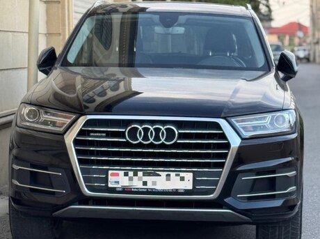 Audi Q7 2016
