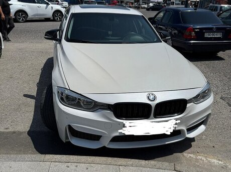 BMW 328 2013