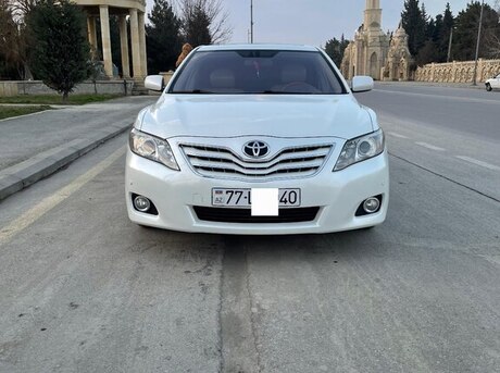 Toyota Camry 2010