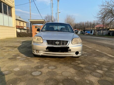Hyundai Accent 2005
