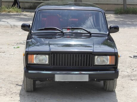 LADA (VAZ) 2107 2010