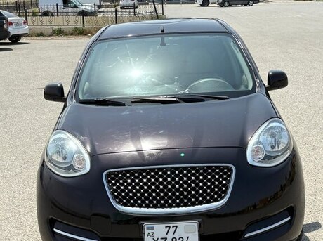 Nissan March 2014