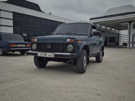 LADA (VAZ) Niva 1999