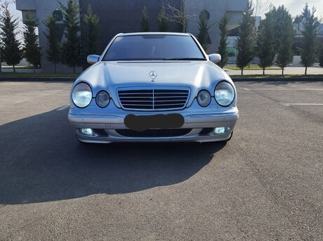 Mercedes E 320 2000