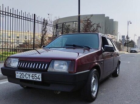 LADA (VAZ) 2109 1993