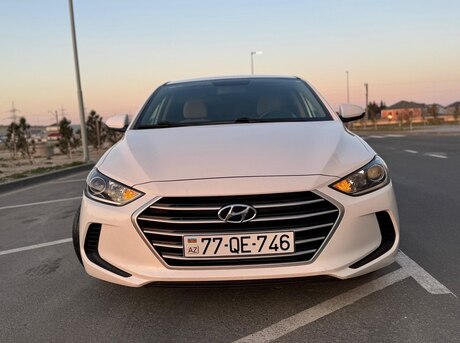 Hyundai Elantra 2017