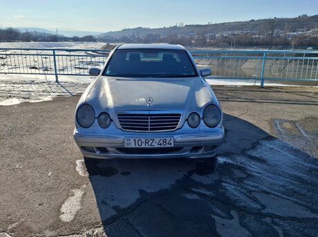 Mercedes E 240 1998