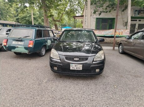 Kia Rio 2005