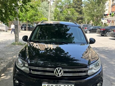 Volkswagen Tiguan 2011